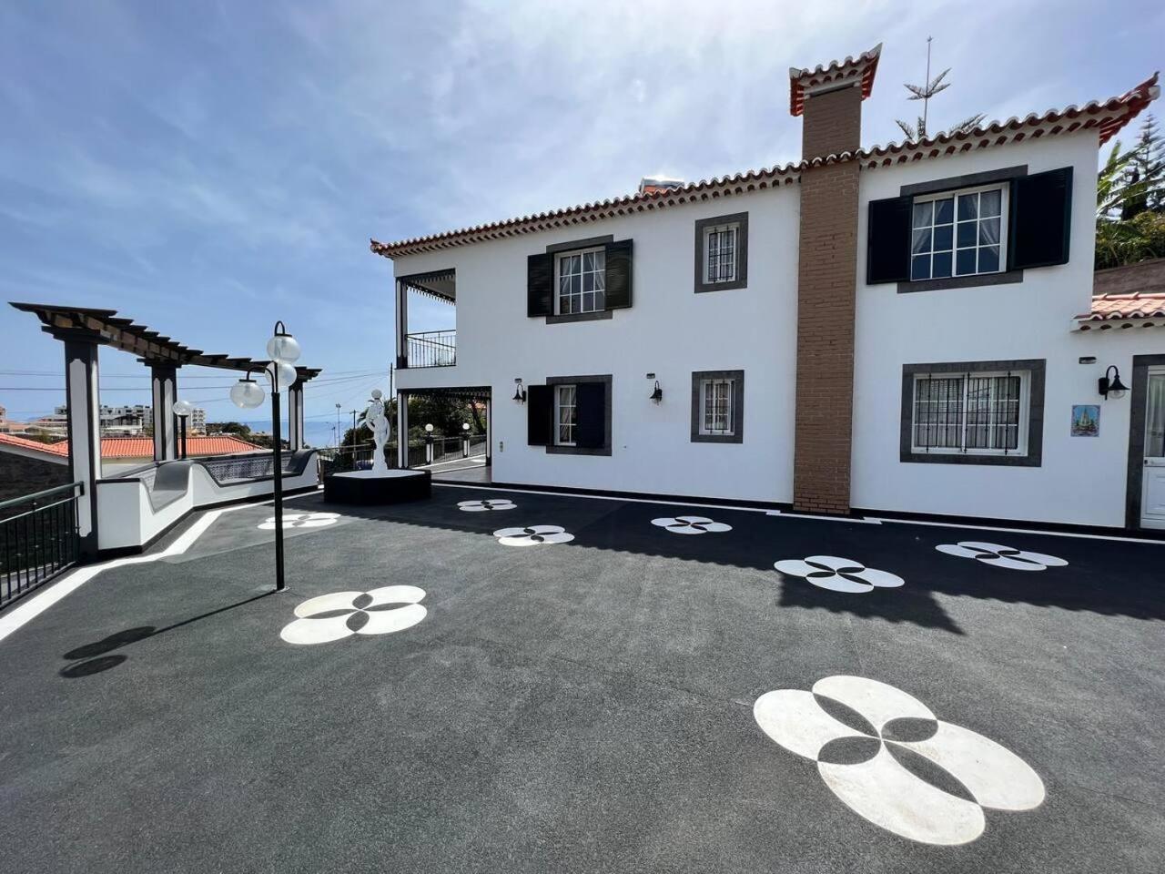 Comfortable 2-Bedroom Apartment For Relaxing Stays Funchal (Madeira) Exterior foto